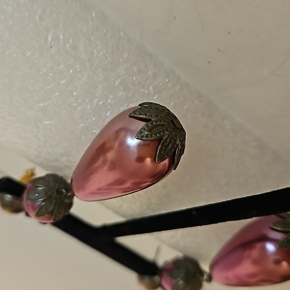 Victorian Style Pink Faux Pearl & Silvertone Pierced Earrings - Picture 7 of 8